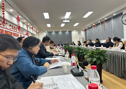 自治區(qū)科技廳黨組書(shū)記王成，烏魯木齊副市長(zhǎng)祁曉冰帶隊(duì)對(duì)我市科技創(chuàng)新工作進(jìn)行調(diào)研